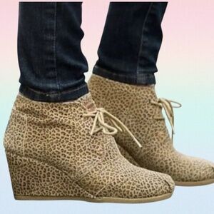 NEW TOMS Cheetah Print Ankle Bootie